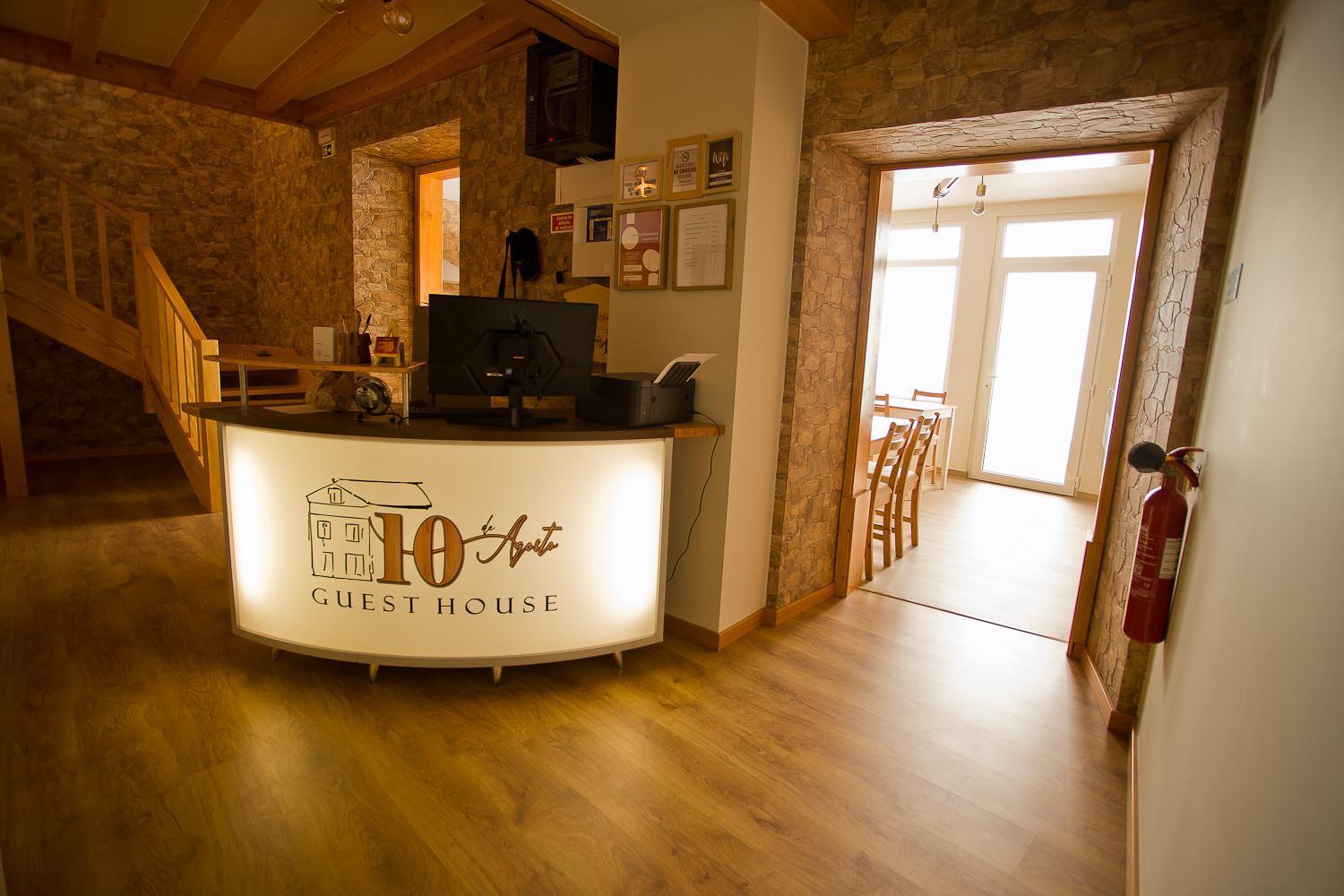 Guest House 10 De Agosto Figueira da Foz Zewnętrze zdjęcie