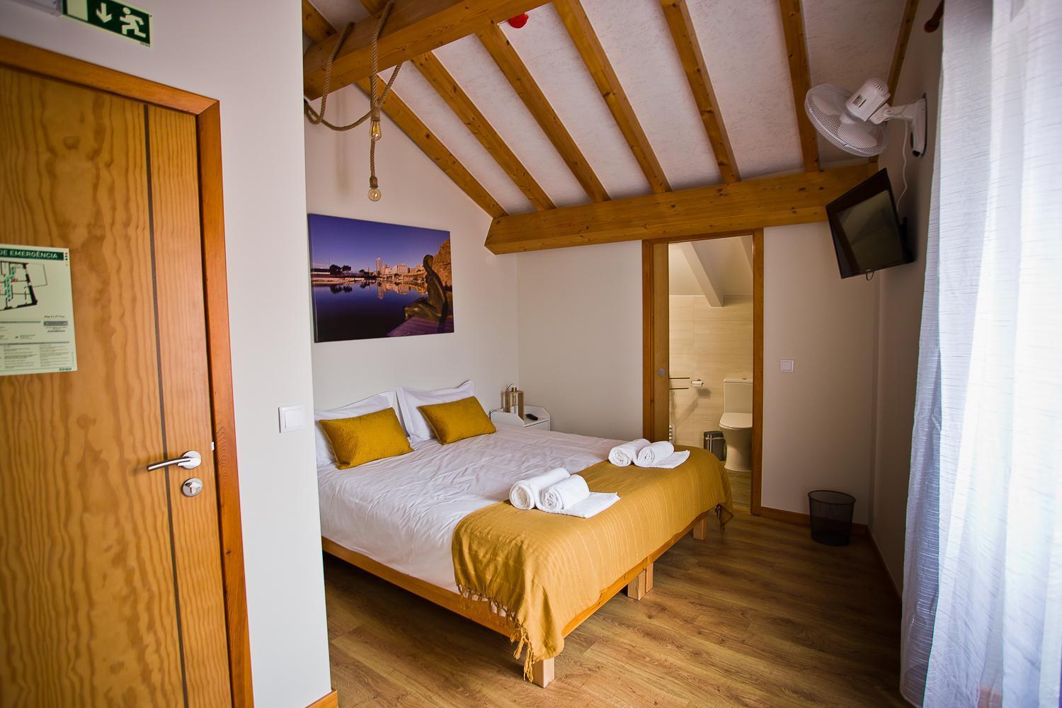 Guest House 10 De Agosto Figueira da Foz Zewnętrze zdjęcie